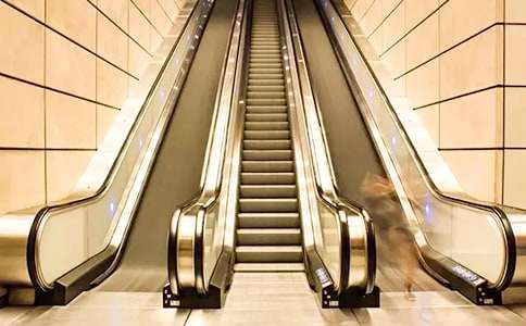 ��ݏV���ͬ