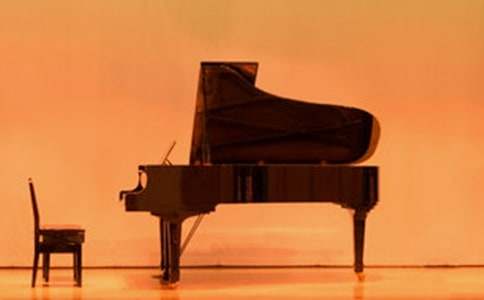 ������U��ͬ����