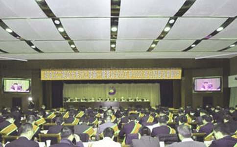 �����ͷ���Ƹ����Ӌ��