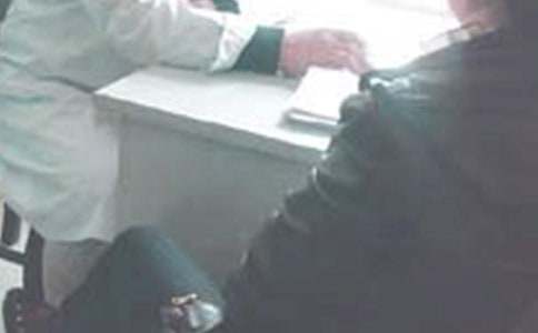 ������B��