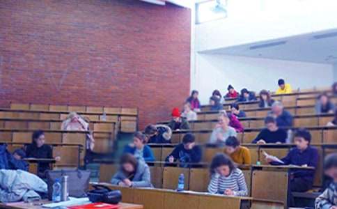 �P(gu��n)�ڌW(xu��)���\(ch��ng)�ſ�ԇ���Z��