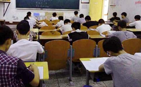 �����A���W(xu��)���\�ſ�ԇ���Z��4ƪ