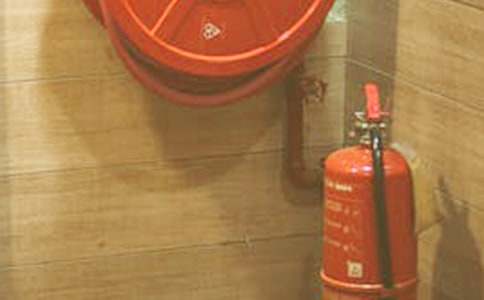 �������ʹ���ݾ����Y(ji��)����