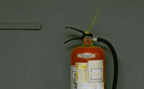 ���������ݾ����Y���ģ�ͨ��18ƪ��