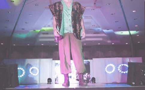 ����ģ����Ո��