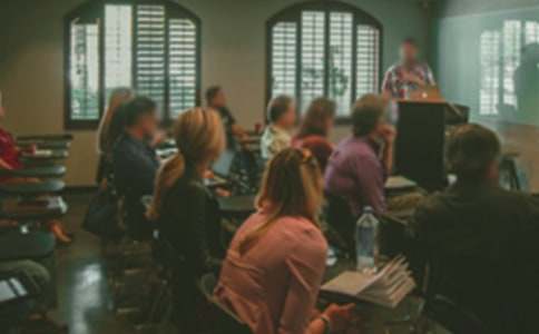 [����]У�L��Ӗ(x��n)�����b��