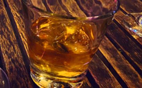 ���Ѿƴ�����ͬ15ƪ[���x]