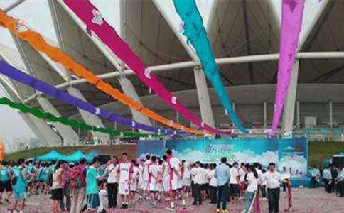 �c���ͬ����