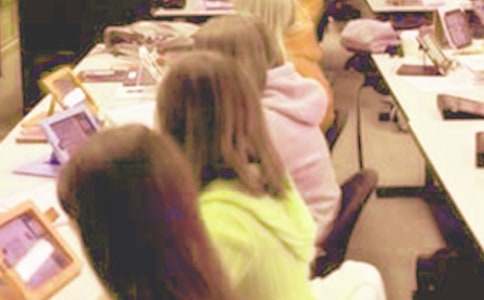 С�W(xu��)���Ľ�ͨ��ȫ���Z��