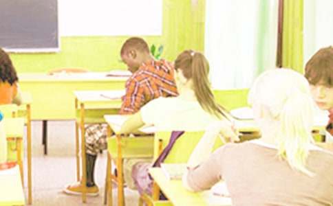 ����С�W���zӑ��