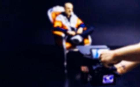 �R�r(sh��)�݆T��ͬ���\��3ƪ��