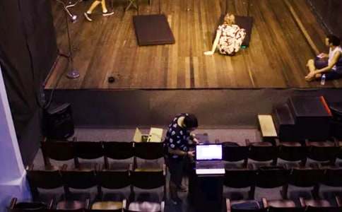 �݆T�ݳ��ĺ�ͬ����