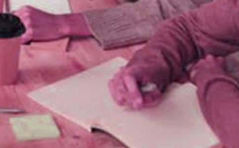 ���P(gu��n)�����߄�ģ��R����ƪ