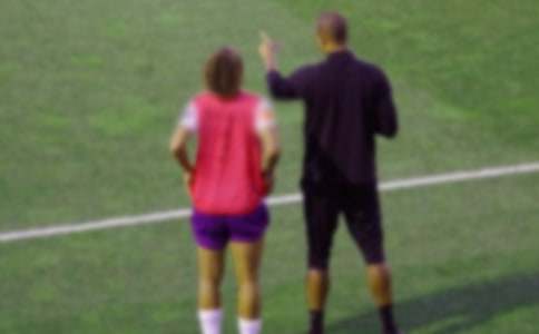 �����A���{У�̾��T���Z��3ƪ