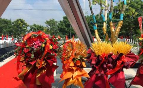 ����Ʒ���_(k��i)�I(y��)��Ո(q��ng)��4ƪ