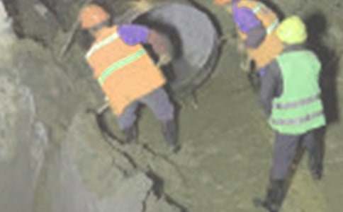 ʩ����ȫ���Z�����ļ��\6ƪ