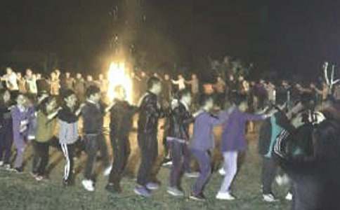 ����I(y��ng)��Ո(q��ng)������