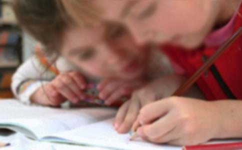 ���P(gu��n)С�W(xu��)�����h�����ļ��\8ƪ